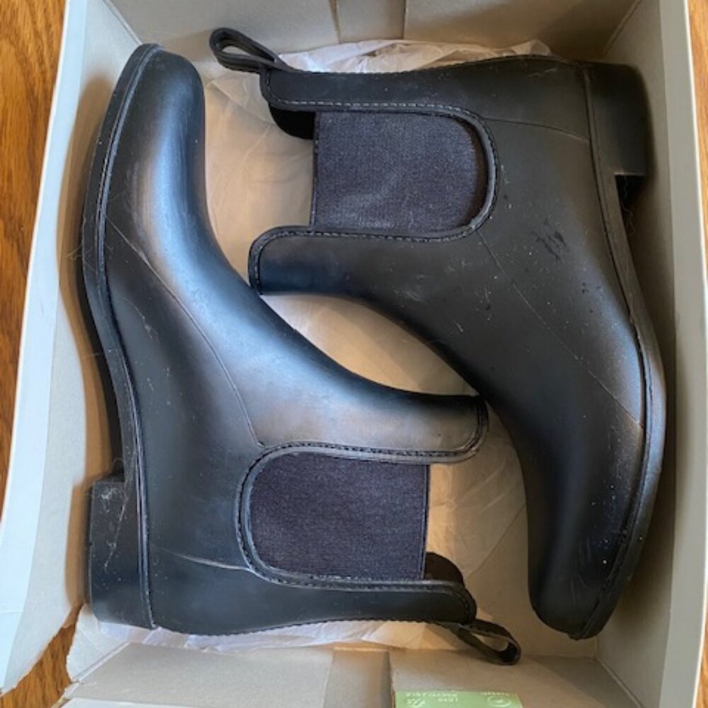 A New Day Black Boots Sz 8